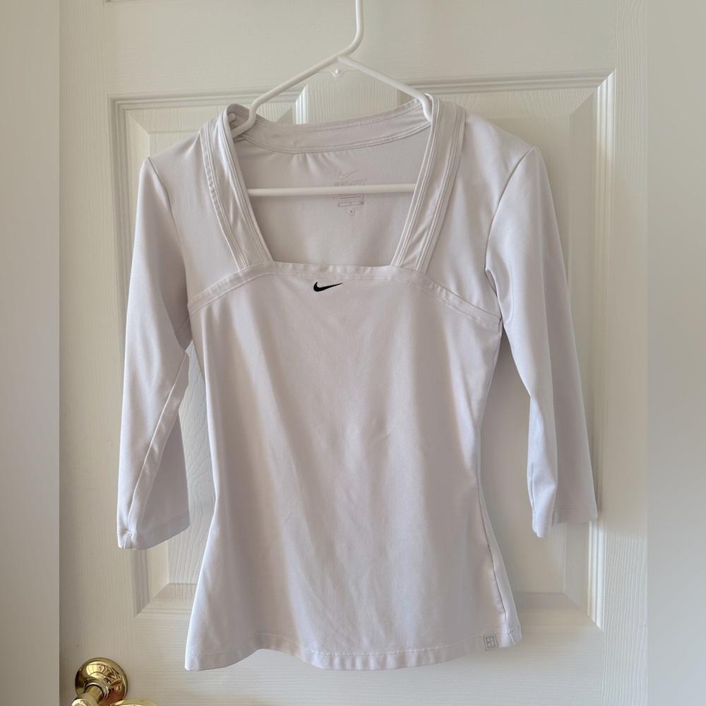 Nike Dri-Fit 3/4 sleeve tennis shirt, size small